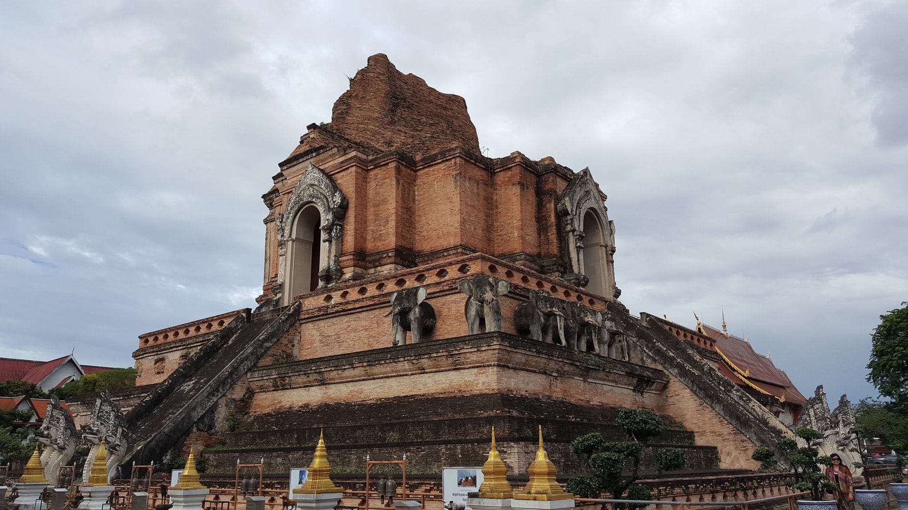 TOUR LUANG PRABANG 4 NGÀY 3 ĐÊM CAO CẤP